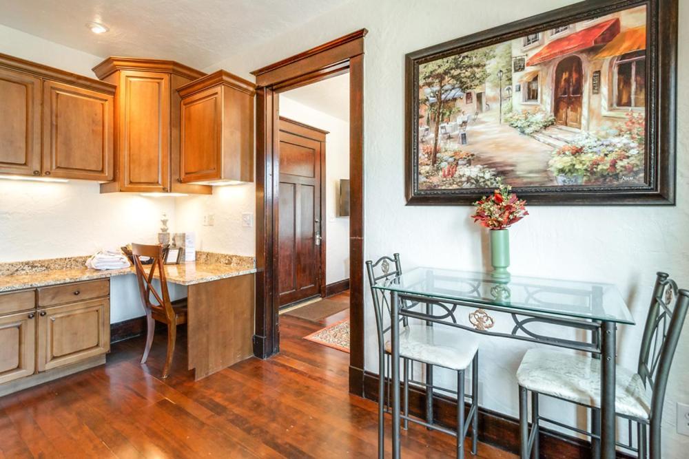 Aspenwood Manor Lejlighedshotel Provo Eksteriør billede